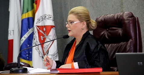 Decisão monocrática da Conselheira-relatora, Adriene Andrade, foi referendada pela Primeira Câmara ( Foto: Karina Camargos Coutinho)